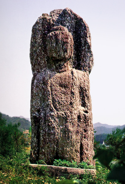 석곡리석불입상