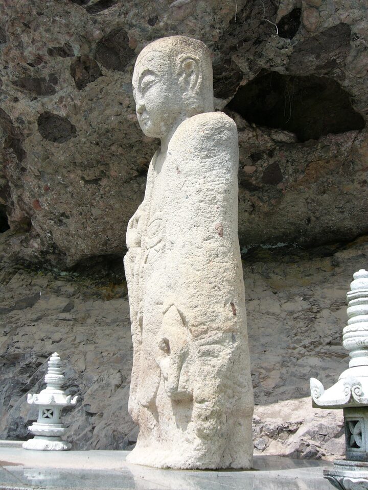 연동사지지장보살입상 측면