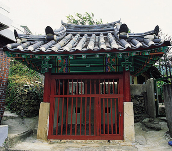 여수호좌수영수성창설사적비