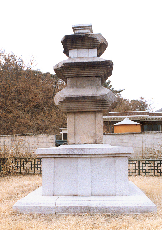 경주남사리북삼층석탑