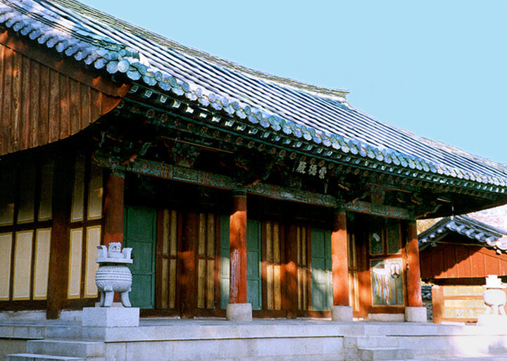 숭덕전