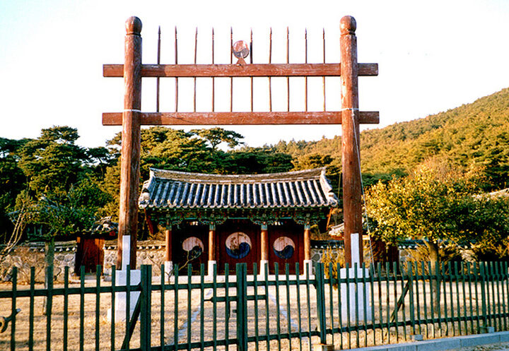 숭신전