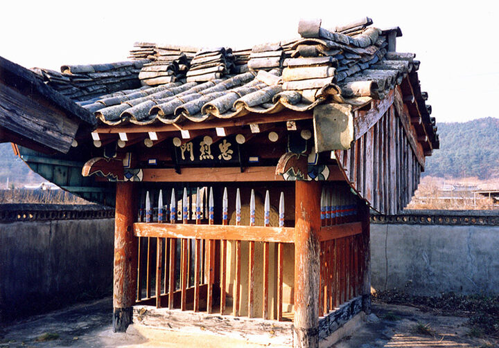 정담정려비