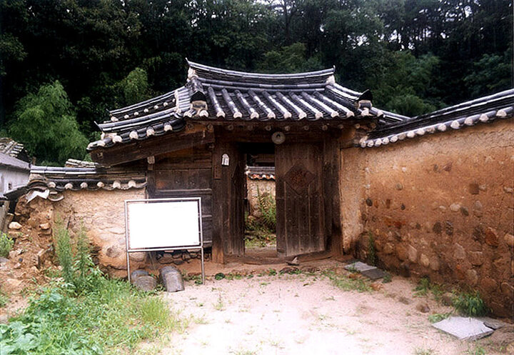 월성주사댁대문채