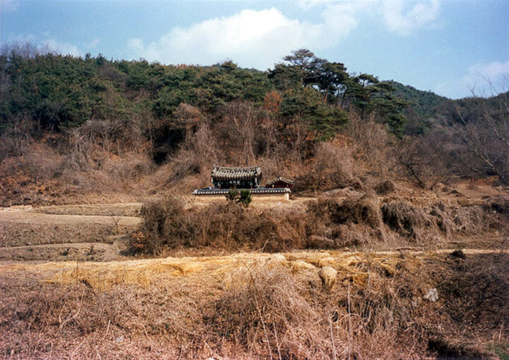 쌍절려(원경)