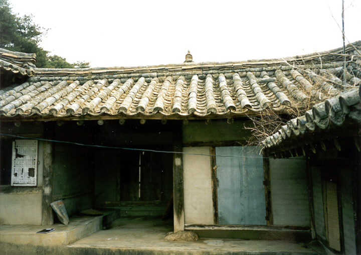 화재(우익사정면)