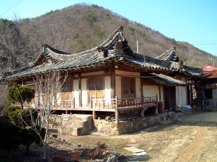 울진매화리윤광수가옥