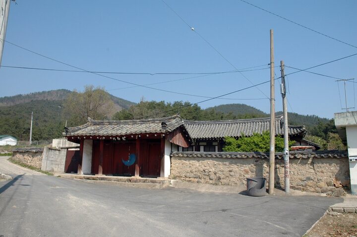 경주 도봉서당(입구)
