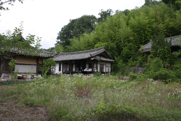 가옥 전경