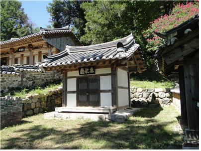 경주 두산서당(전사청)
