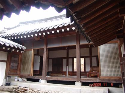 봉화 수온당 고택(안채 본채 정면)
