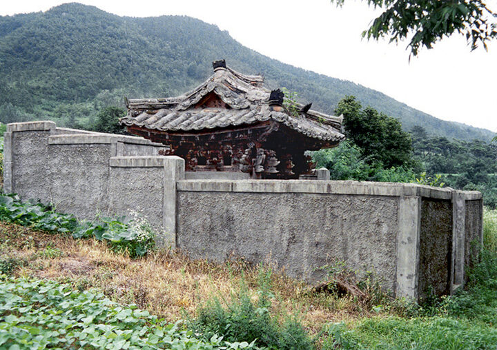 조순장군비각