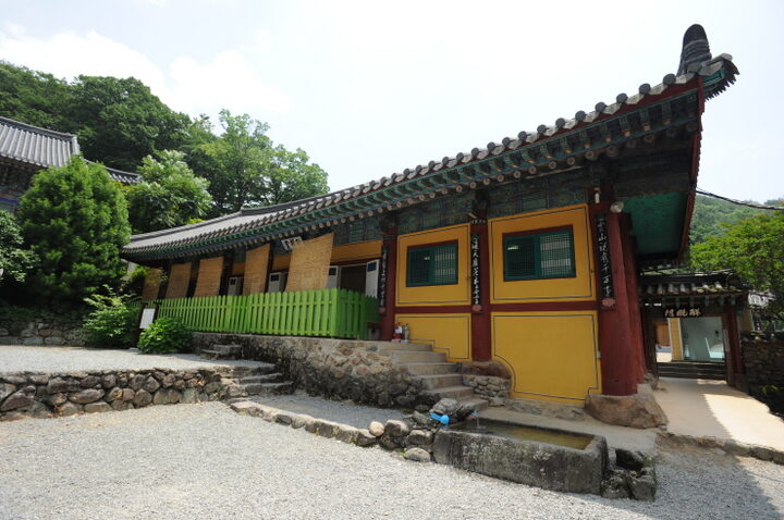 쌍계사설선당 (촬영:문화재청)