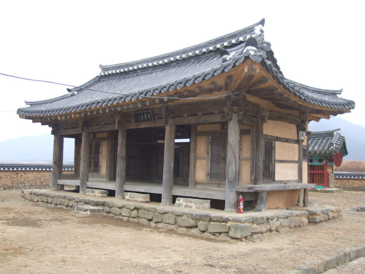 월화당