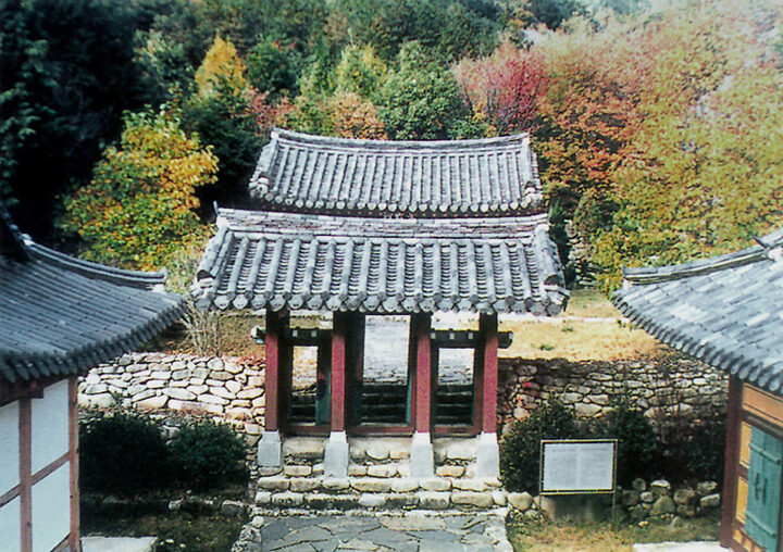 정기룡장군유허지