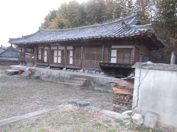 두산정