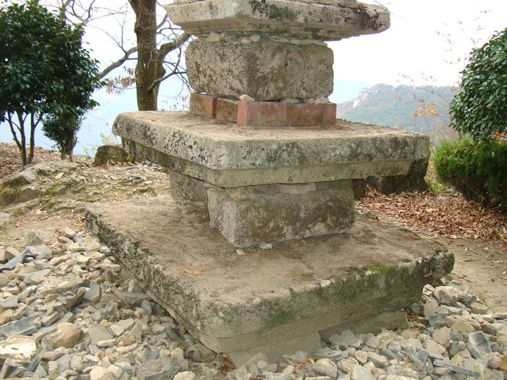 영구암 삼층석탑