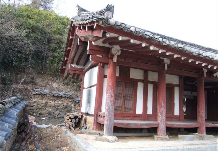 한천재 좌측