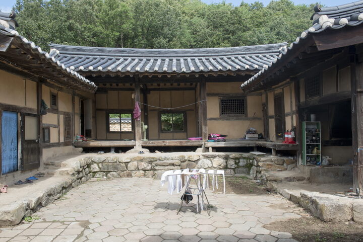 안채