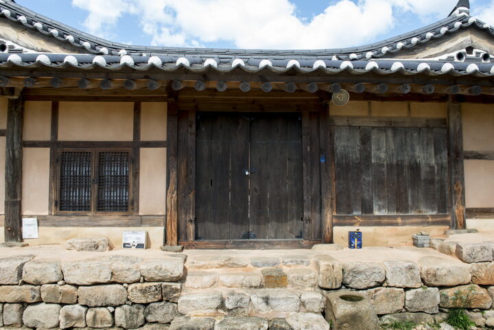 정면