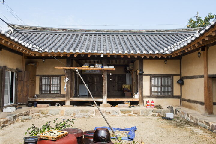 안채