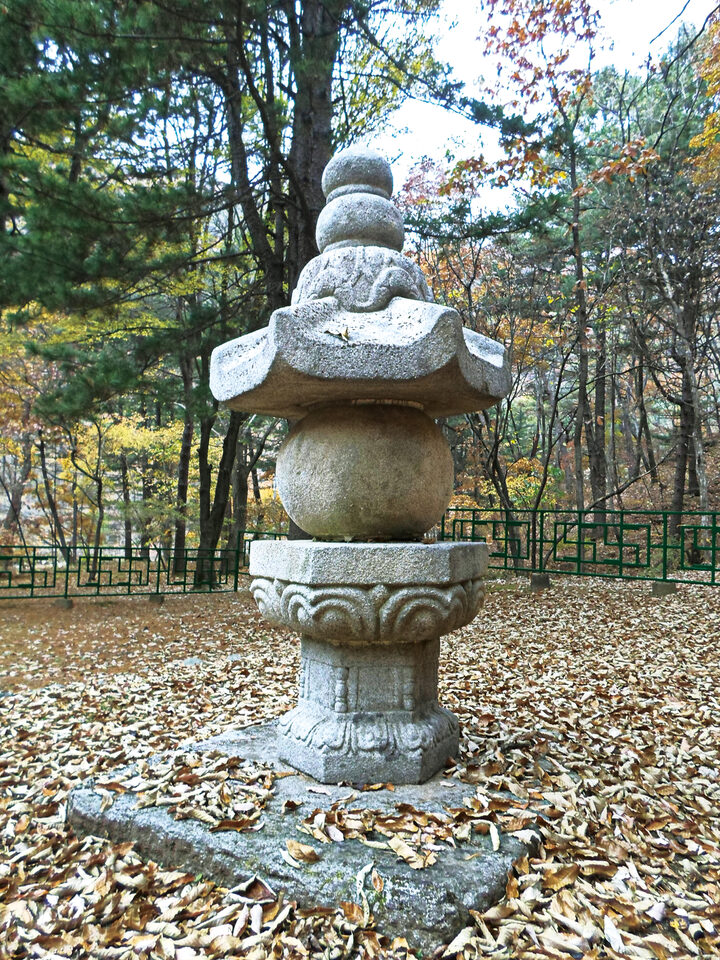 수타사홍우당부도