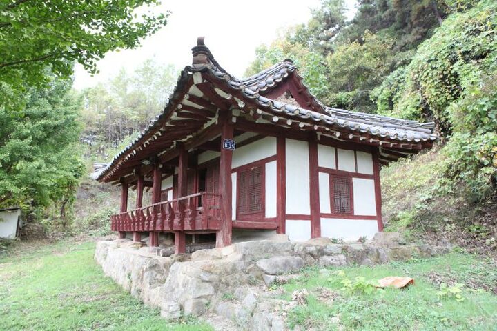 안동 죽암서실