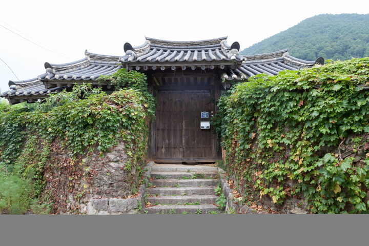 고성송계리이씨고가_입구 (촬영년도 : 2015년)