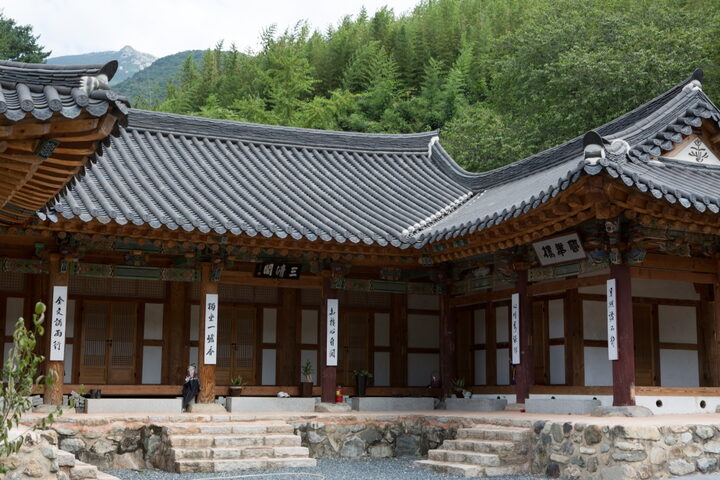밀양 표충사 만일루_서래각 (촬영년도 : 2015년)