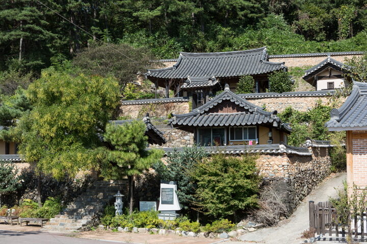 산청 이사재_전경 (촬영년도 : 2015년)