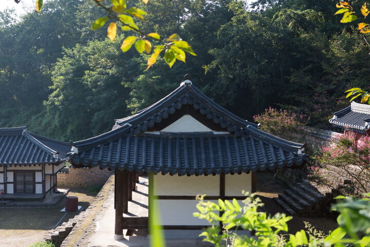 진주 도통사_측면 (촬영년도 : 2015년)