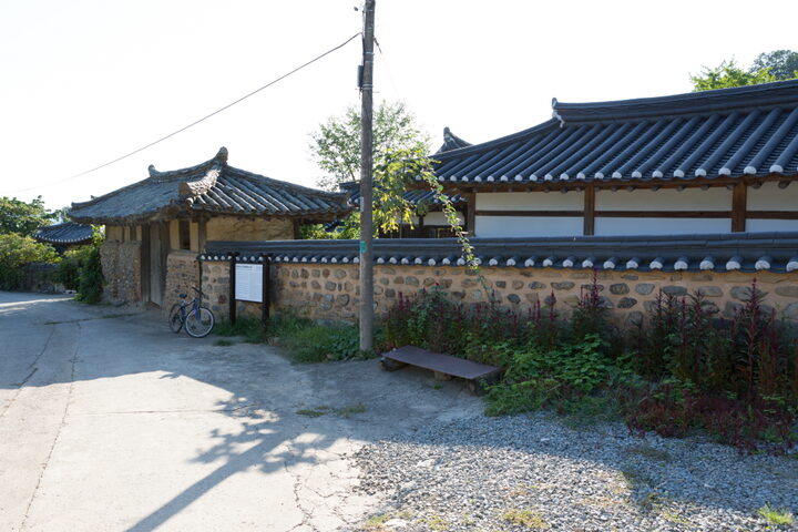 창녕 영산 신씨고가2_입구 전경 (촬영년도 : 2015년)