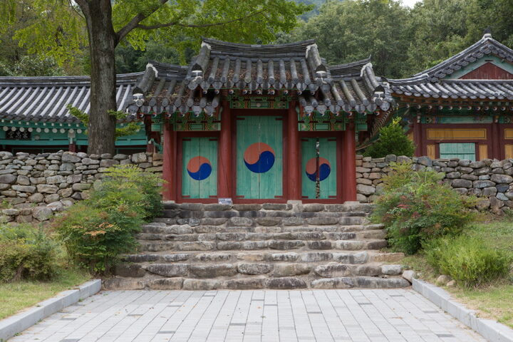 하동 정기룡 유허지_경충사 외삼문 (촬영년도 : 2015년)