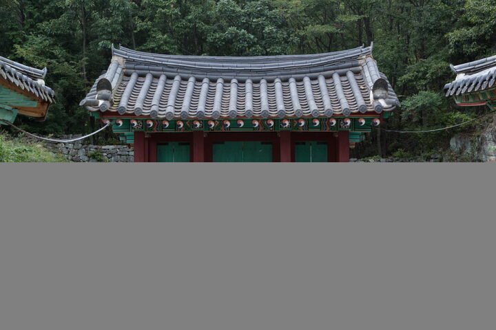 하동 정기룡 유허지_사당 출입문 (촬영년도 : 2015년)