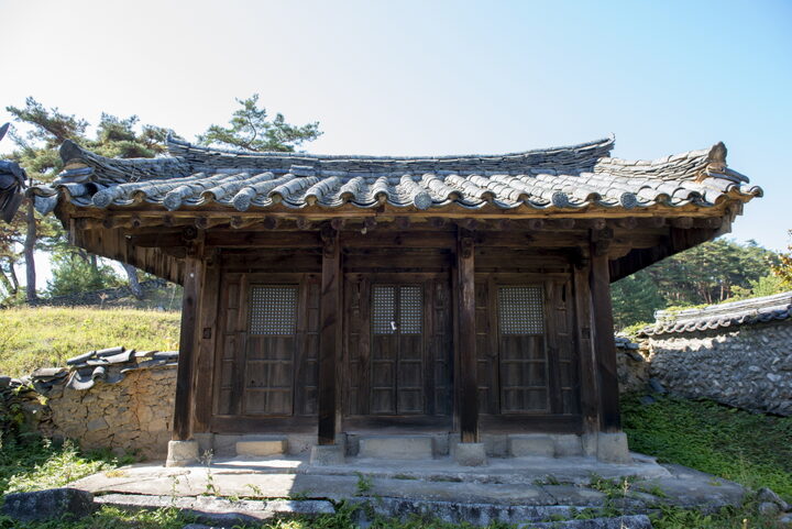봉화 수온당 고택_사당 (촬영년도 : 2015년)