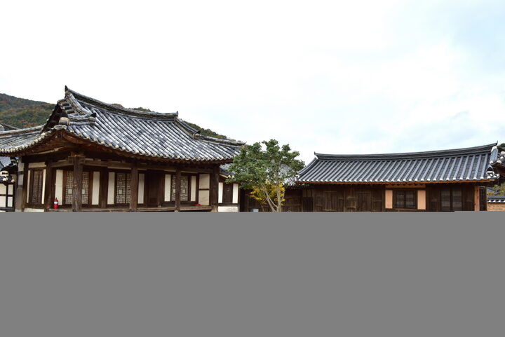 울산학성이씨근재공고택_사랑채 곳간채 전경 (촬영년도 : 2015년)