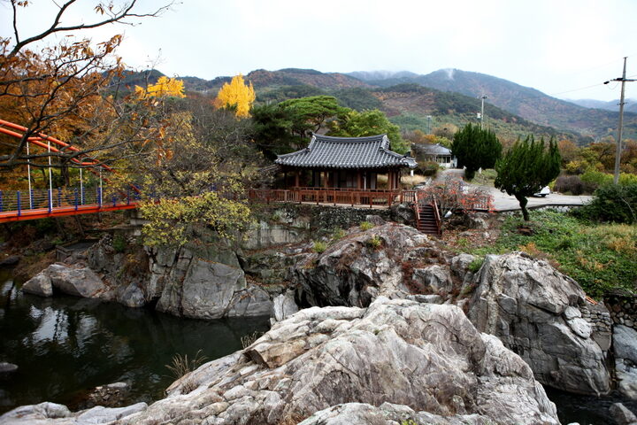 운흥정_전경 (촬영년도 : 2015년)