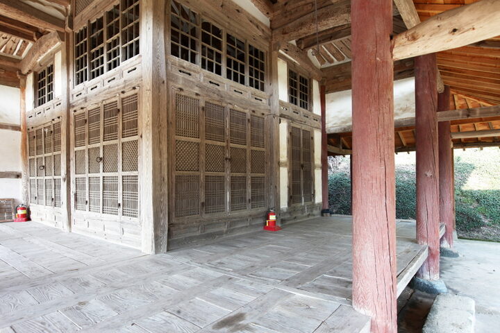 봉강사_영수재 마루1 (촬영년도 : 2015년)