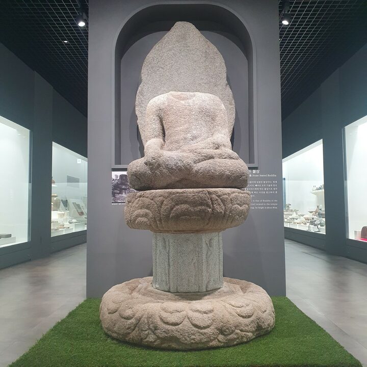 고령 지산리 석조여래좌상(고령군)