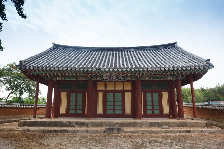 무장향교대성전 (촬영년도 : 2015년)