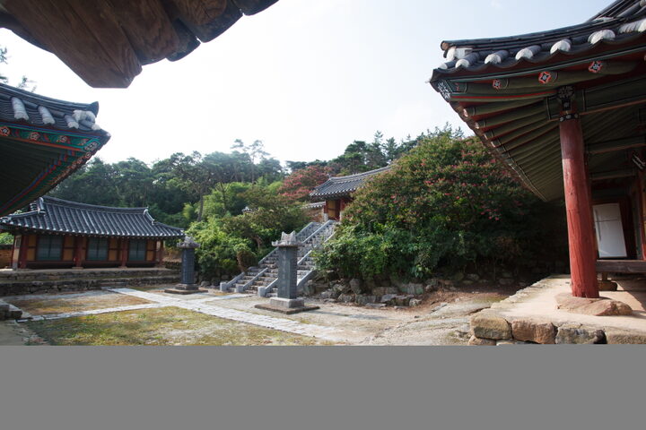 흥덕향교대성전_향교 전경 (촬영년도 : 2015년)