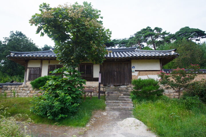 윤영채가옥_입구전경 (촬영년도 : 2015년)