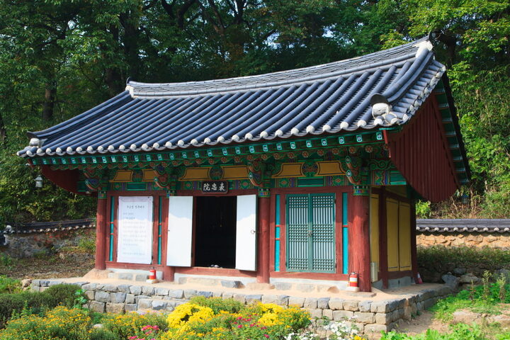갑사표충원_우측면 (촬영년도 : 2015년)