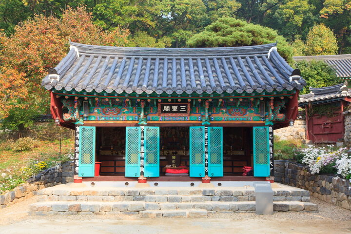 갑사삼성각 (촬영년도 : 2015년)