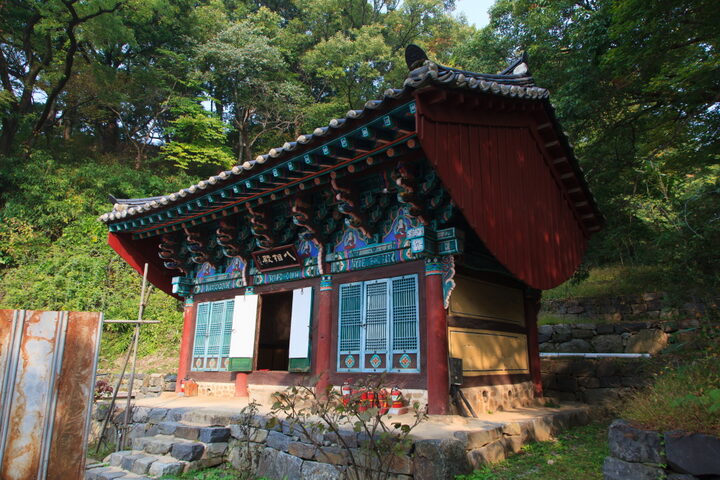 갑사팔상전_우측면 (촬영년도 : 2015년)