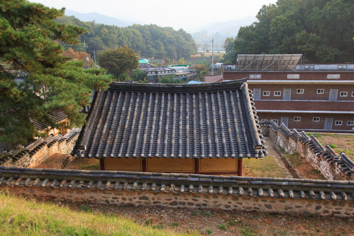 충절사 묘소가는 길에서 내려다 본 모습 (촬영년도 : 2015년)