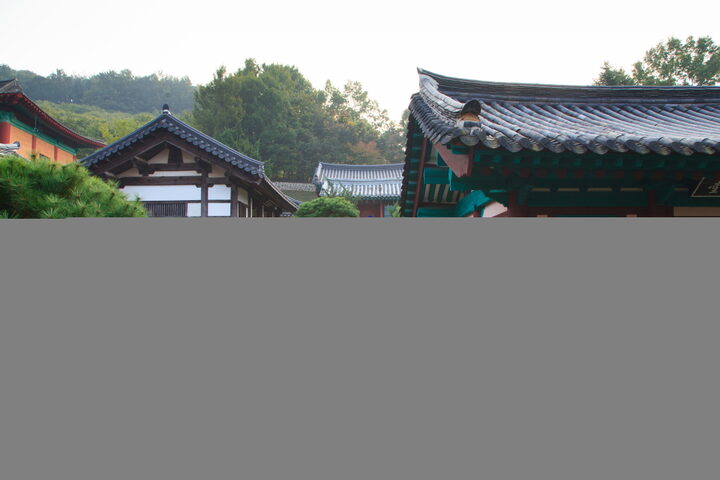 공주이유태유허지_입구에서 바라본 전경 (촬영년도 : 2015년)