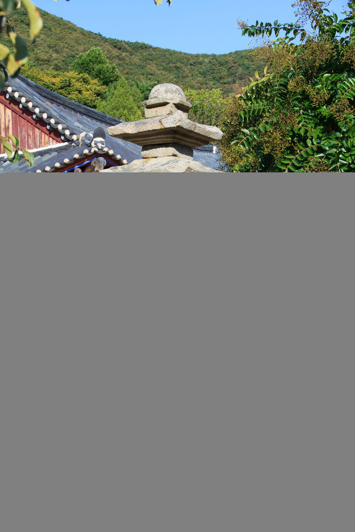예산읍삼층석탑_뒷측면 (촬영년도 : 2015년)