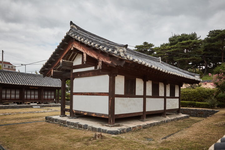 수정재