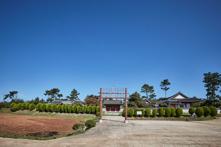 서산숭덕사